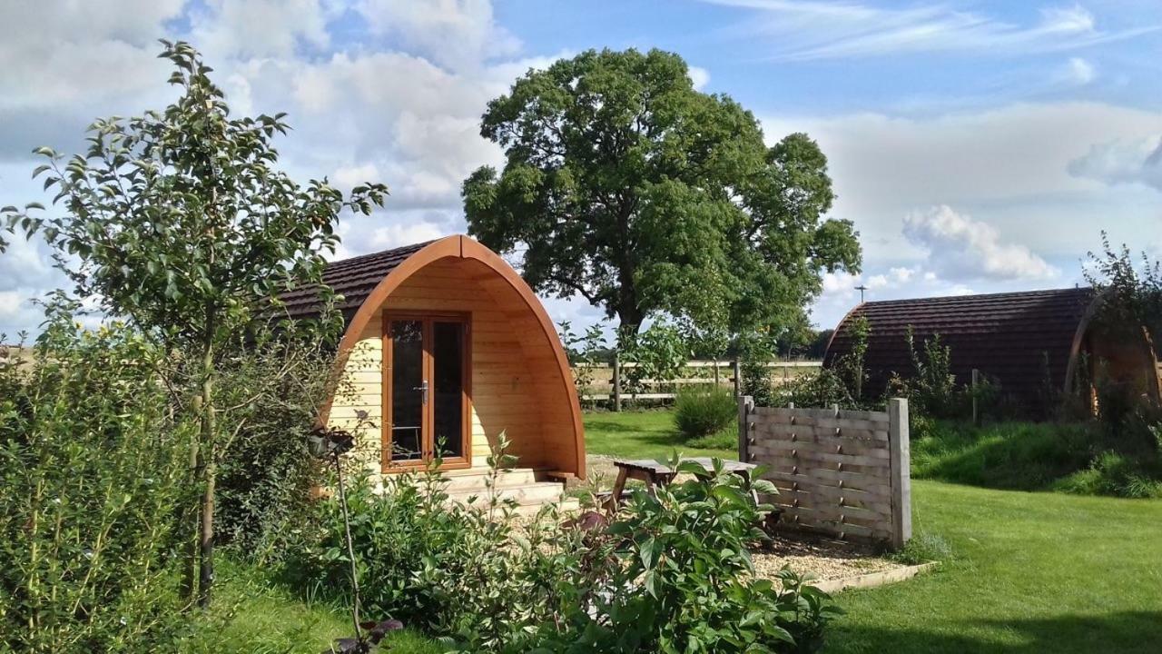 Hotel Campion Glamping Pod Cheltenham Exteriér fotografie